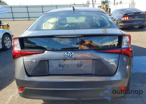 2022 Toyota Prius Night Shade z USA, uszkodzony, nr VIN JTDKAMFU2N3167781